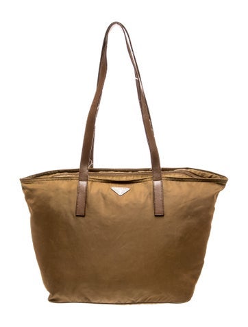 Vela Nylon Tote