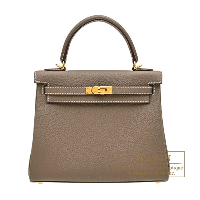 Hermès Kelly Retourne 25 in Etoupe Togo leather showing softer rounded edges