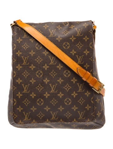 LV Monogram Musette