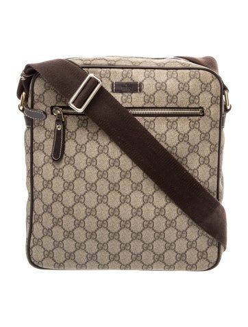 GG Supreme GG Supreme Messenger Bag.
