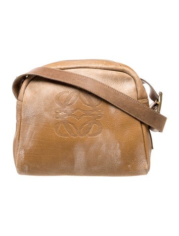 Signature Shoulder Bag Vintage