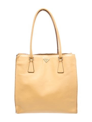 Vitello Leather Shoulder Bag Vintage