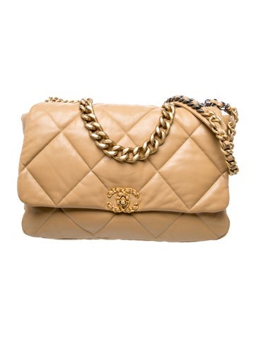 Maxi 19 Flap Bag