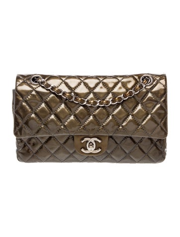 Medium Classic Double Flap Bag