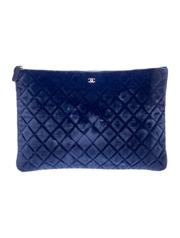 Chanel Large Velvet O-Case