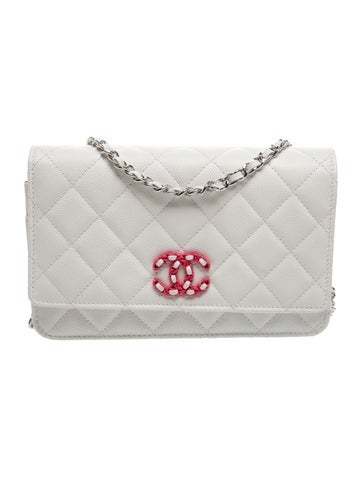2024 Quilted 19 Wallet on Chain