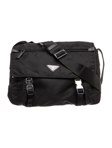 Saffiano Leather Etiquette Messenger Medium