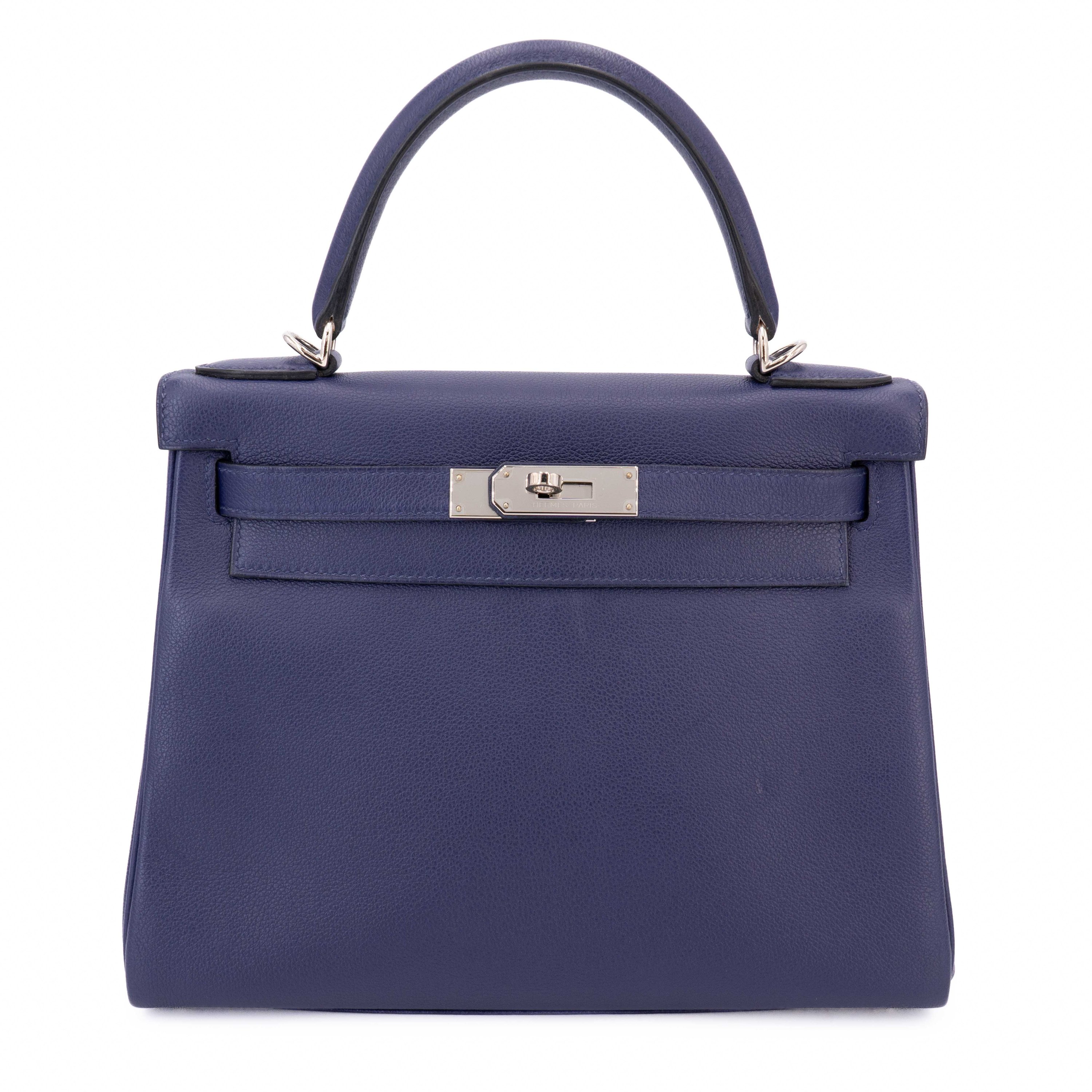 Very Good ( Rank A) HERMÈS Kelly 28 Bleu Encre (M3) Rose Sakura (3Q) Evercolor Palladium hardware D (2019)