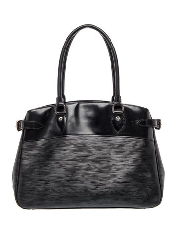 Epi Leather Passy GM