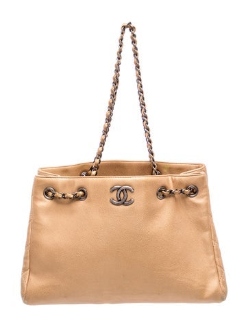 Woven Chain Shopping Tote