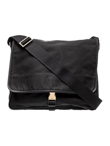 Tessuto Nylon Shoulder Bag