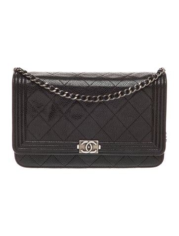 Boy Wallet On Chain