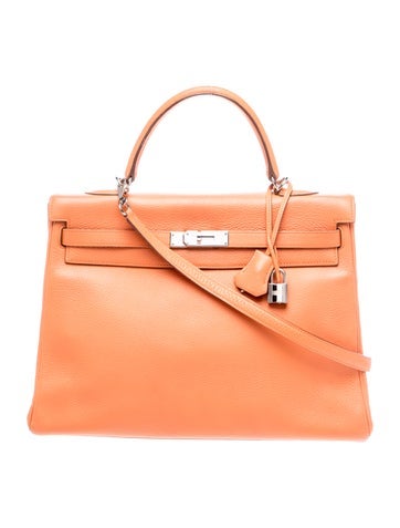 Clemence Kelly II Retourne 35