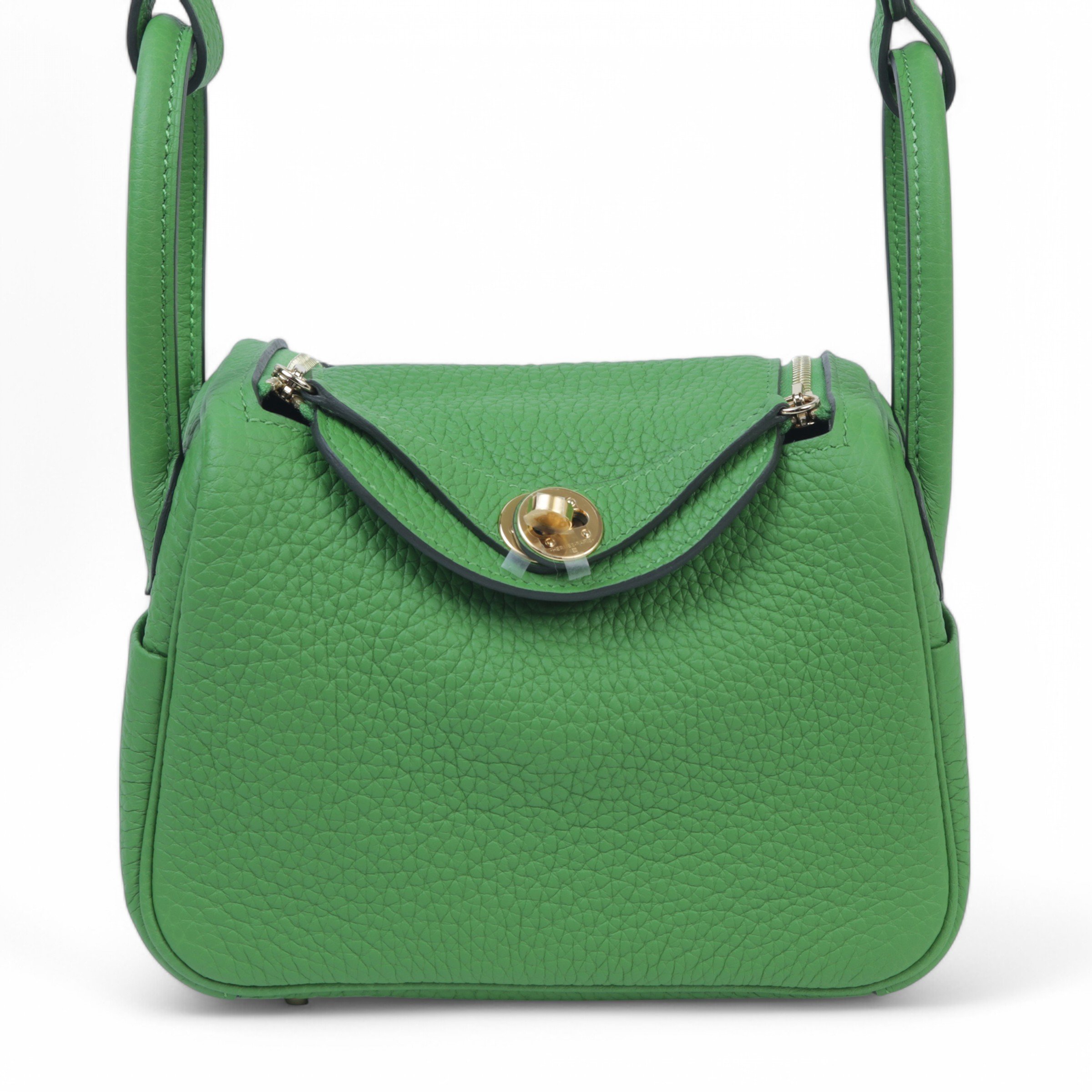 Hermes Unused ( Rank NS )  HERMÈS  Mini Lindy II Vert Yucca (A8) Clemence Gold hardware B (2023)