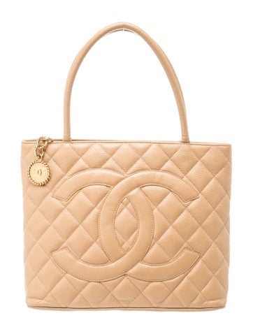 Medallion Tote