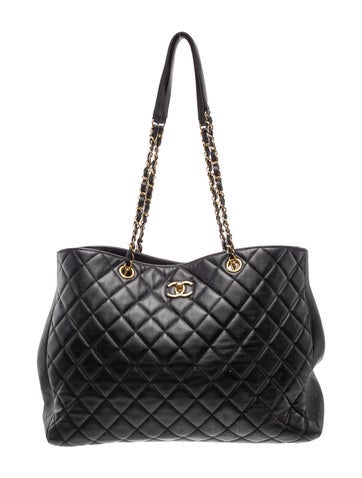 Classic Timeless Shopping Tote