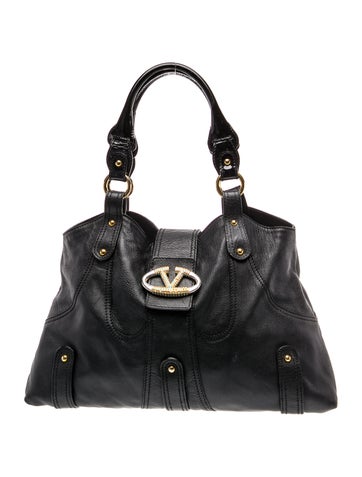 Leather Catch