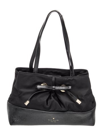 Signature Shoulder Bag