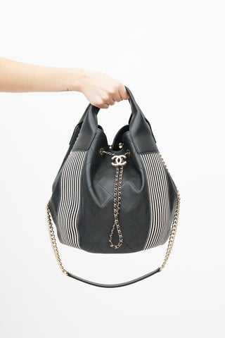 2019 Black & White Stitched Drawstring Leather Bag