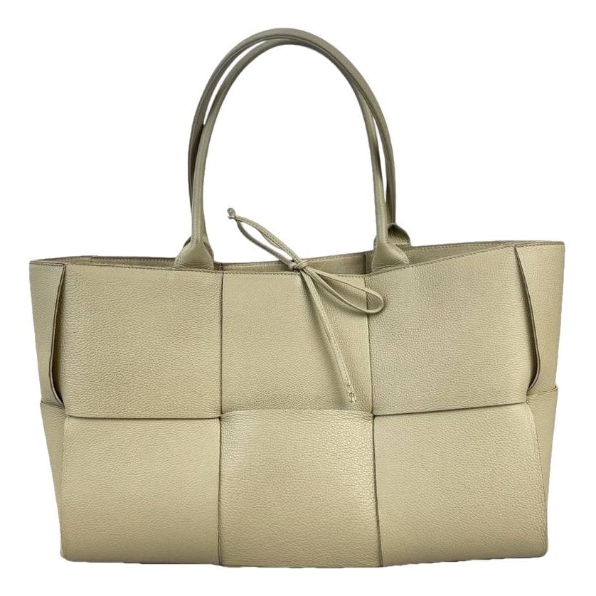 Arco leather tote