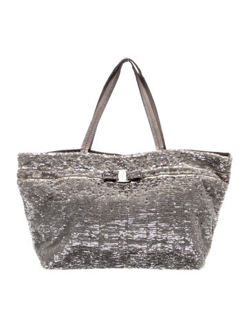 Vara Bow Shoulder Bag