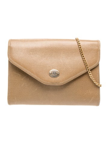 Signature Shoulder Bag Vintage