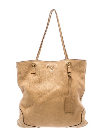 Vitello Daino Leather Tote