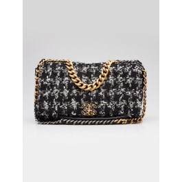 Chanel Black/Silver Houndstooth Wool Tweed Chanel 19 Maxi Flap Bag