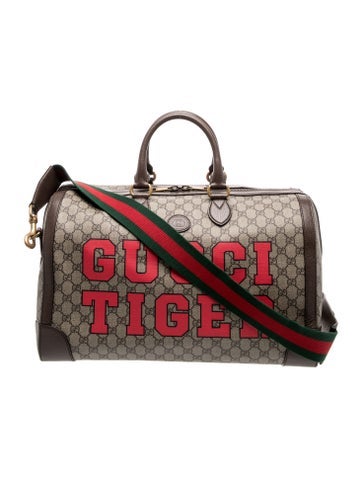 Gucci GG Supreme Weekender Bag