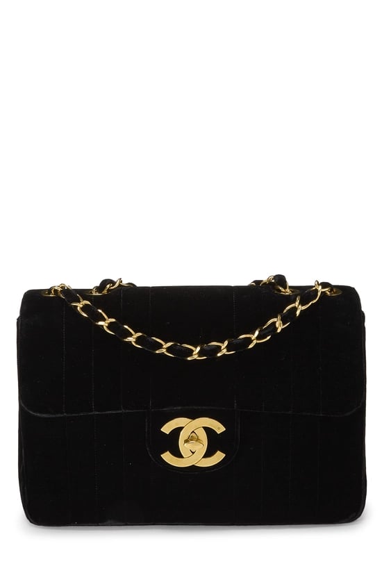 Black Caviar Vertical Flap Jumbo