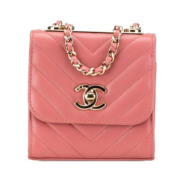 Mini Chevron Lambskin Trendy CC Chain Wallet