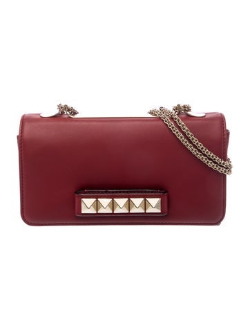 Rockstud Clutch