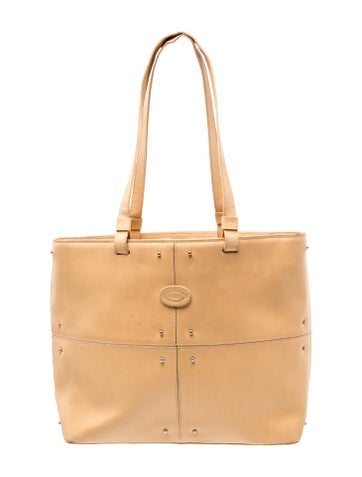 Tod's Leather Shoulder Bag