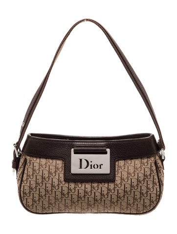 Diorissimo Street Chic