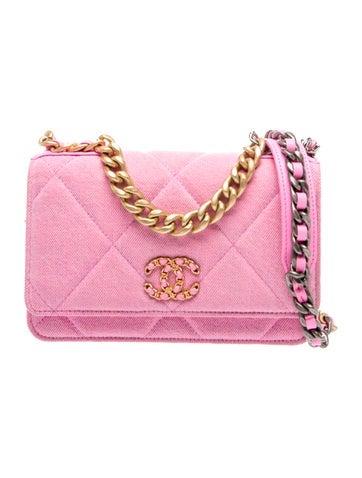 Denim 19 Wallet On Chain