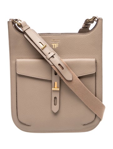 Signature Shoulder Bag