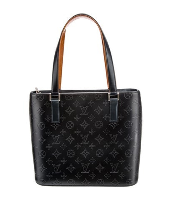 Louis Vuitton Vuitton Lv Monogram Stockton
