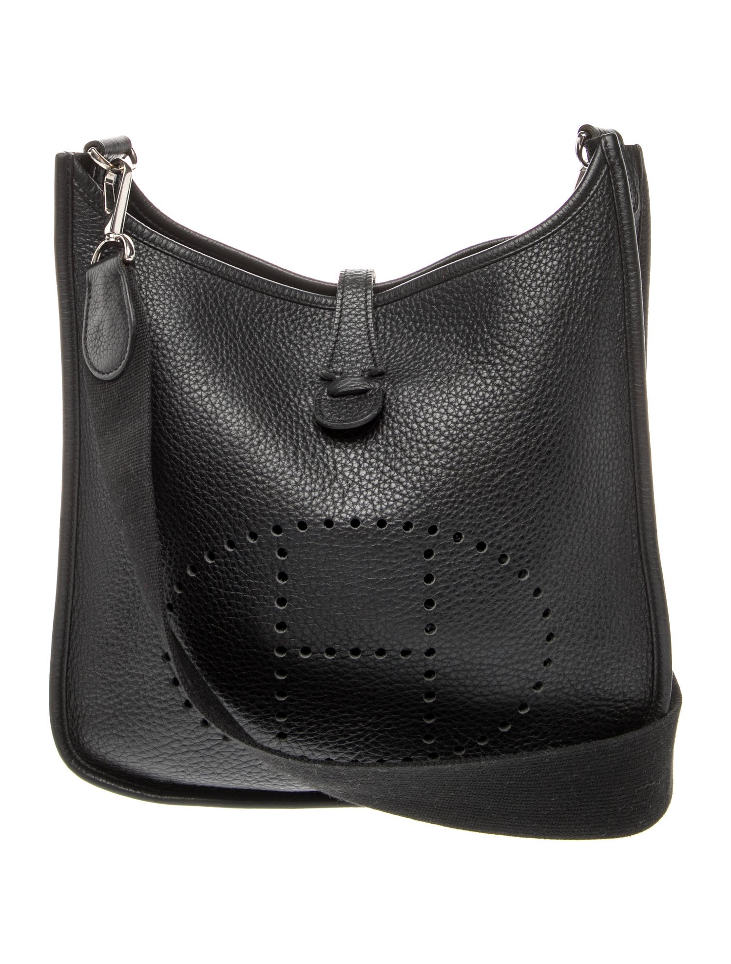 Clemence Evelyne III 29