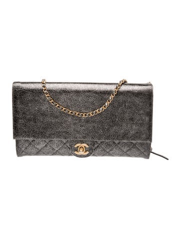 Zip Away Chain Clutch