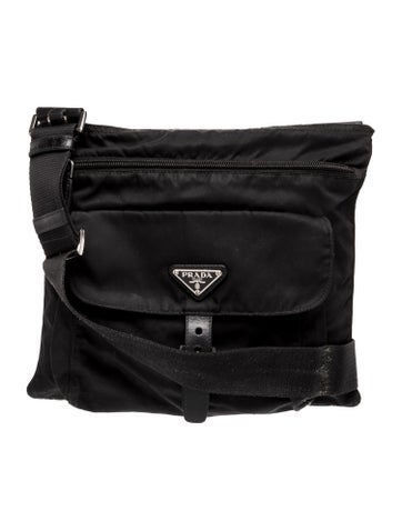 Vela Nylon Messenger Bag