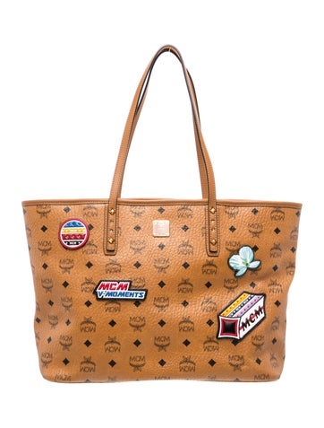 MCM Visetos Anya Victory Patch Medium