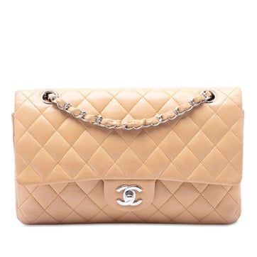 Medium Classic Lambskin Double Flap