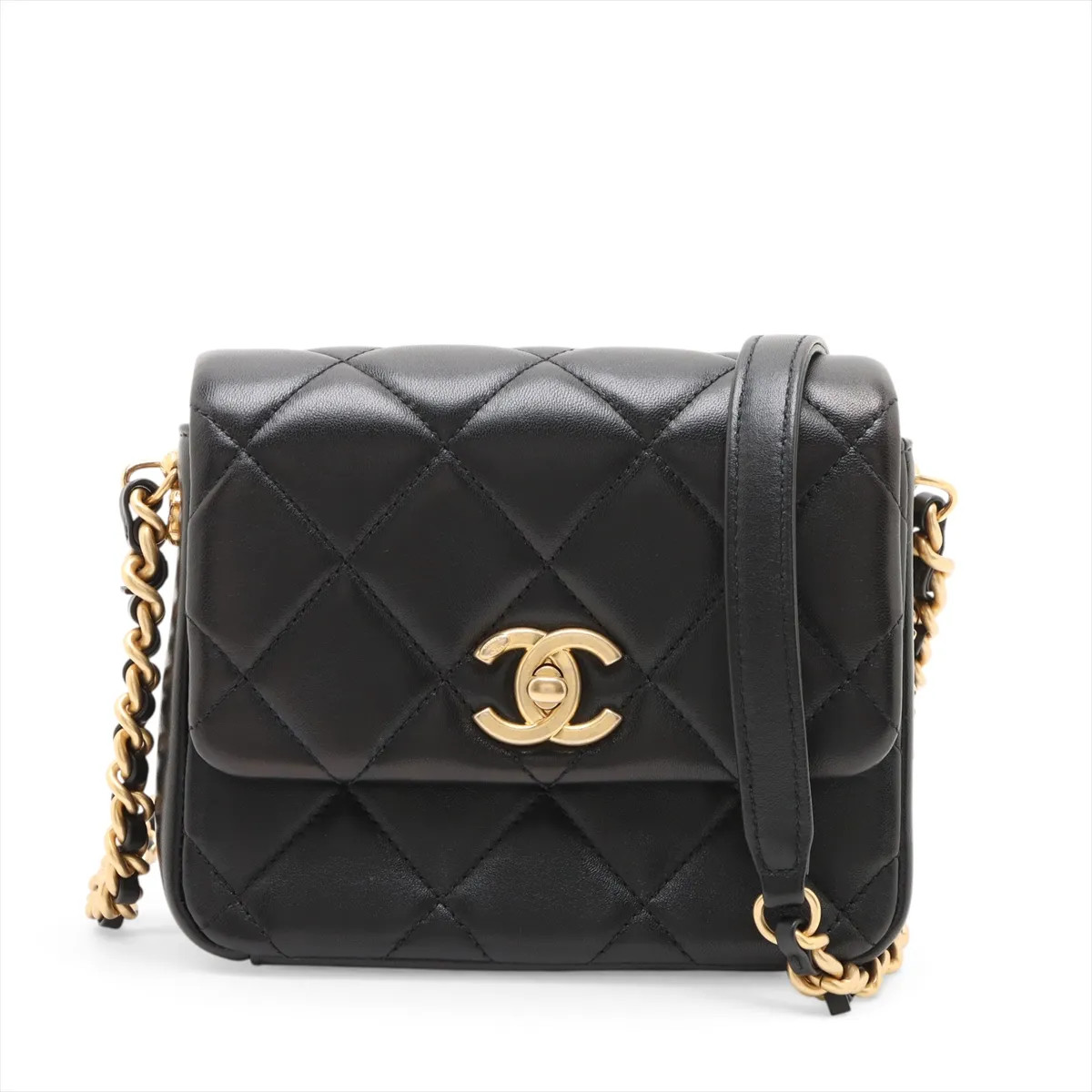 Chanel Matelasse Lambskin Chain Shoulder Bag Black Gold Metal Fittings random pl