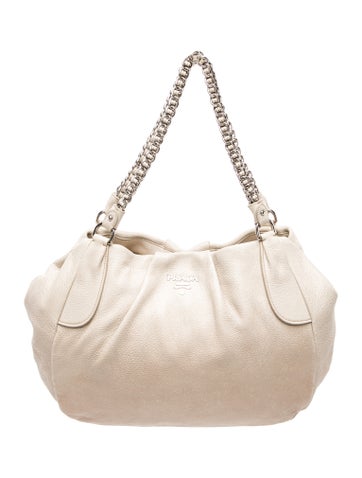 Vitello Daino Leather Shoulder Bag