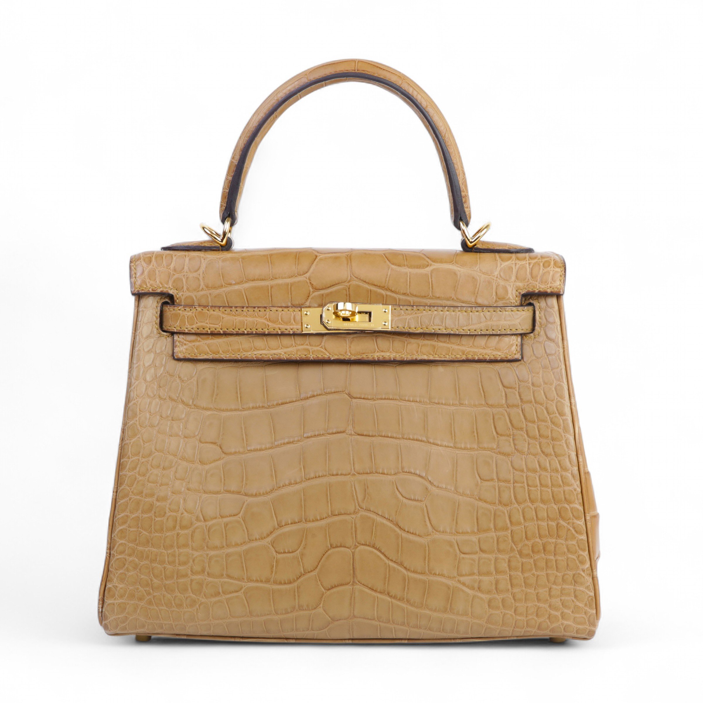 Hermes Excellent ( Rank SA ) HERMÈS Special Order Kelly 25 Kraft (2H) Gold Matte Alligator Gold hardware Z (2021)