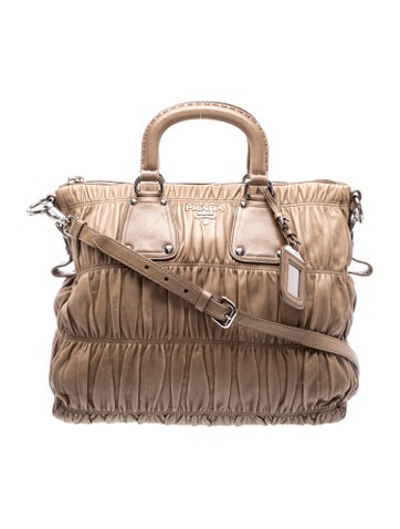 Signature Top Handle Bag Vintage