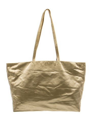 Signature Tote
