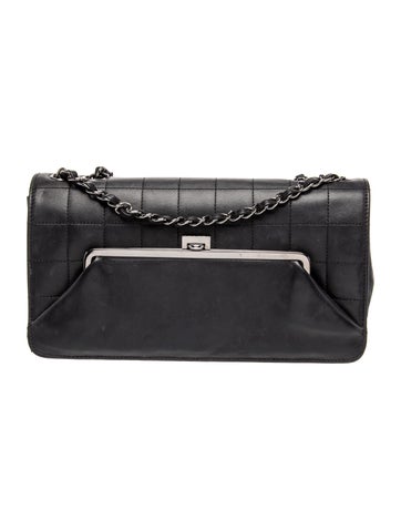 Square Quilt Kiss Lock Flap Bag