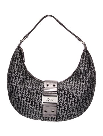Diorissimo Street Chic