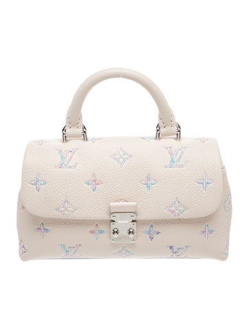Louis Vuitton Monogram Madeleine Nano 2026